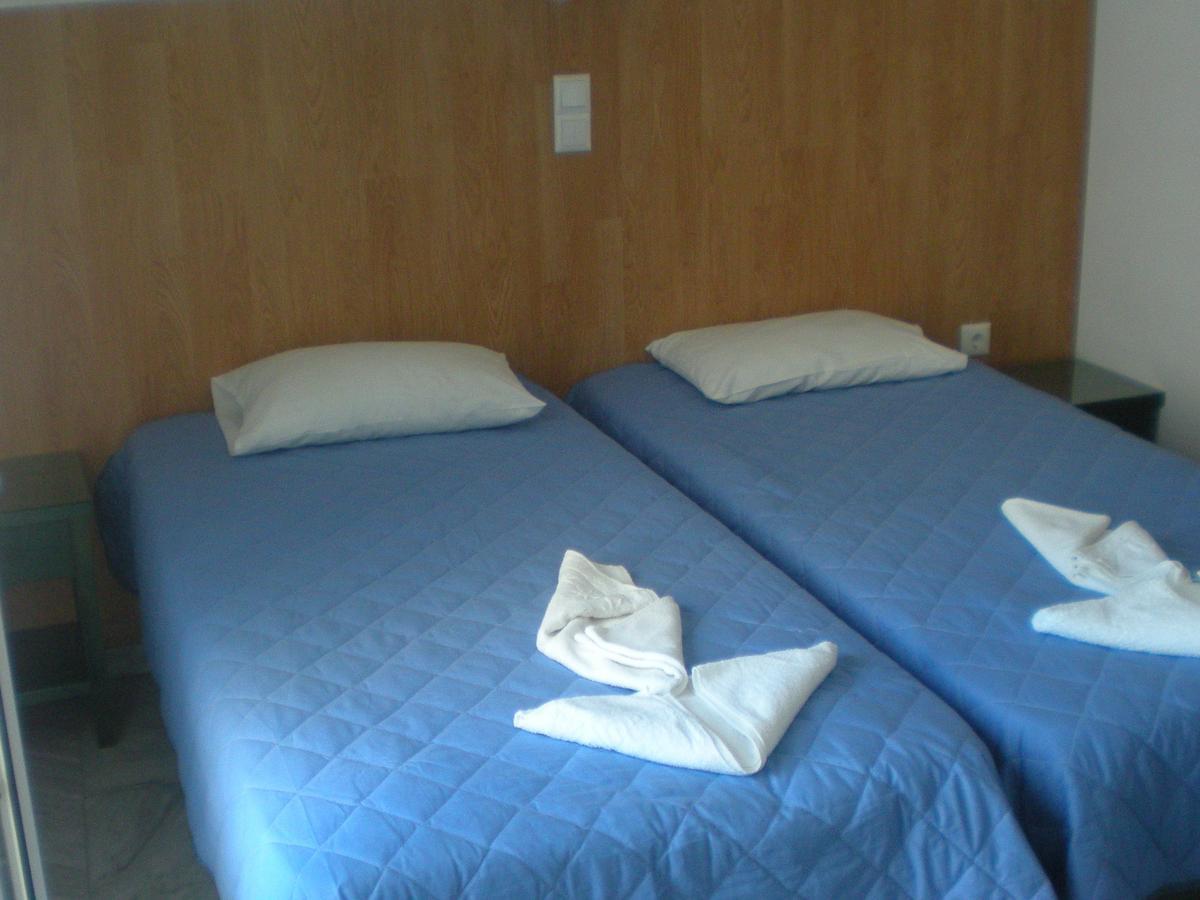 Hotel Rea Naxos City Room photo